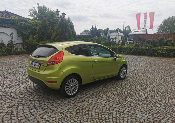 Ford Fiesta cena 16900 przebieg: 176800, rok produkcji 2009 z Legnica małe 46